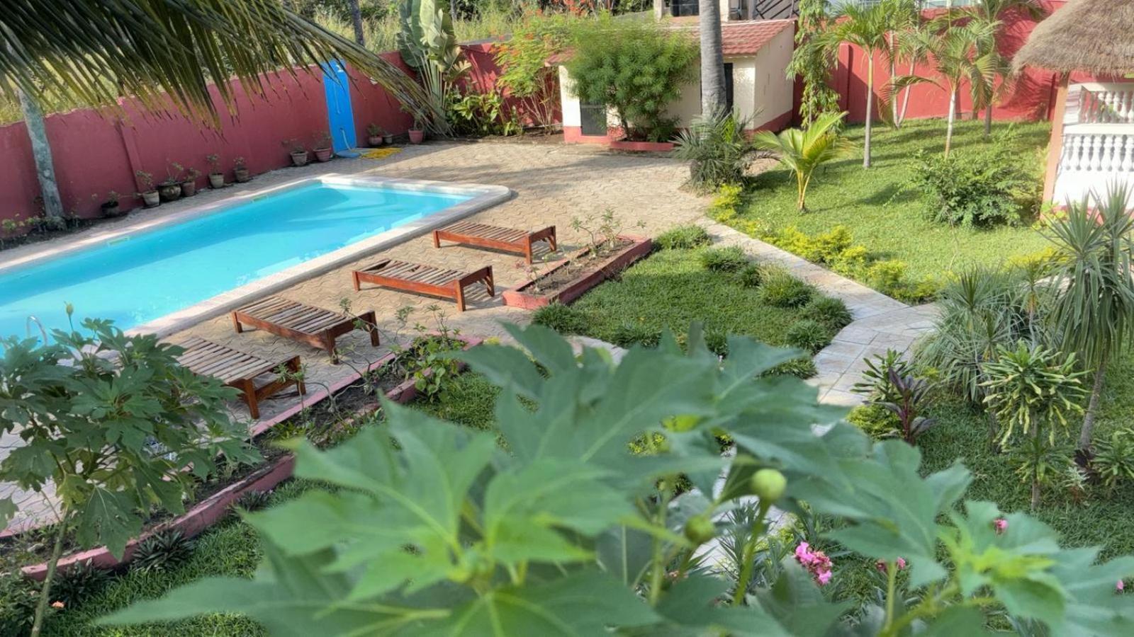 Heda House Bed & Breakfast Sanyang Exterior photo